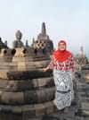A Muslim Woman Answers the Call to Travel
