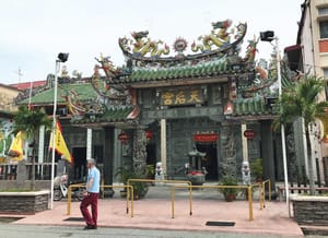 Suukee Nang: What it Means to be Hainanese