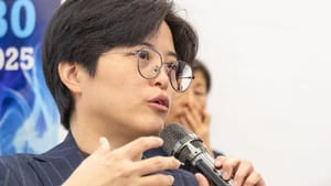 Yang Shuang Zi: Writing Taiwan Through Food